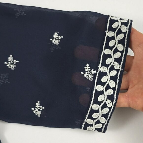 Papaya Weekend Women's Navy Semi Sheer Embroider 3/4 Length Sleeves Blouse Sz 16 - Picture 6 of 12